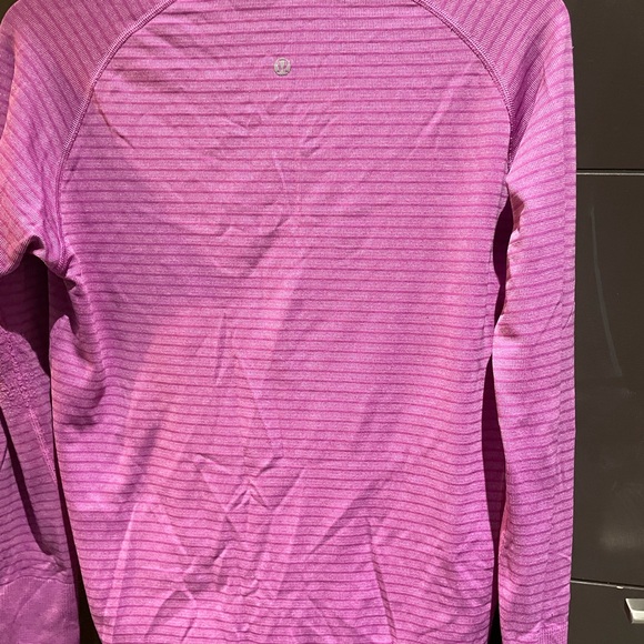 Lulumon I run for me long sleeve - Picture 5 of 5